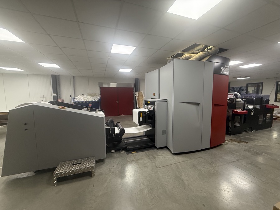 Xeikon 3500 digitale productiepers voor behang bij GFD